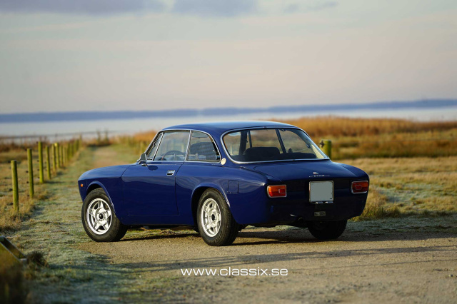 Alfa Romeo 1750 GTV  