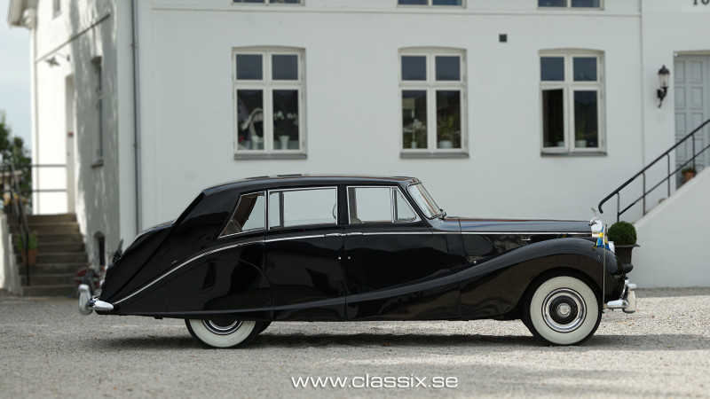 1957-silver-wraith-limousine-800x450-69f6e5774ec477fa0f597de027f0455a image 1957-silver-wraith-limousine