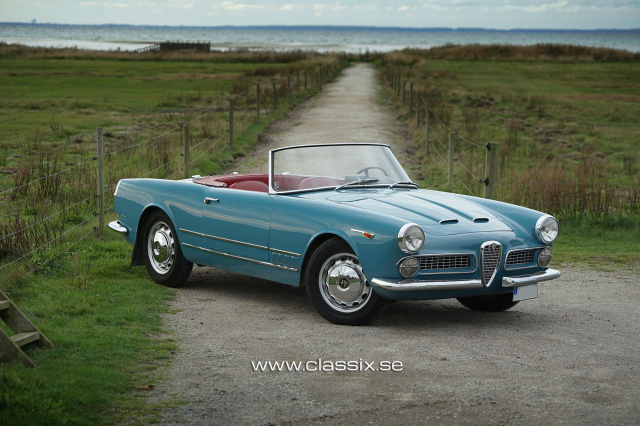 1959-alfa-romeo-2000-touring-spider-640x426 image Alfa Romeo 2000 Touring Spider