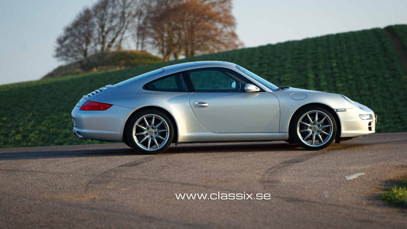 2008-porsche-carrera