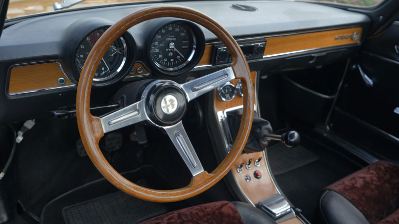 alfa-romeo-1750-gtv-series-1-interior-800x450-88859068771513cfdaaf5f6ae9cf14b1 image alfa-romeo-1750-gtv-series-1-interior
