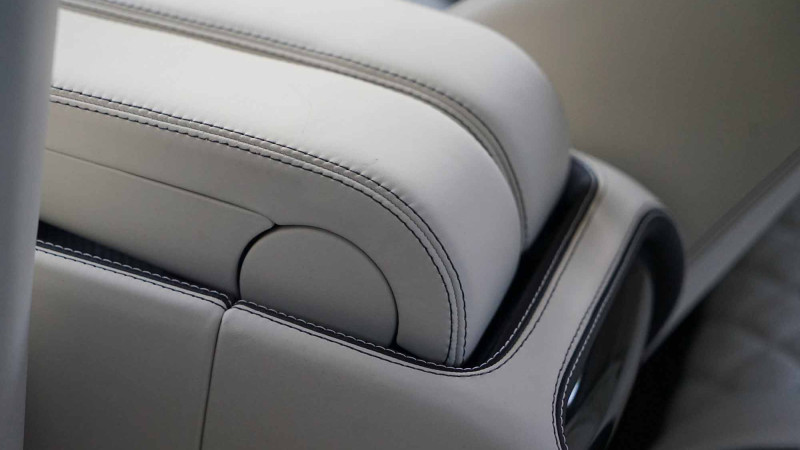 armrest-bentley