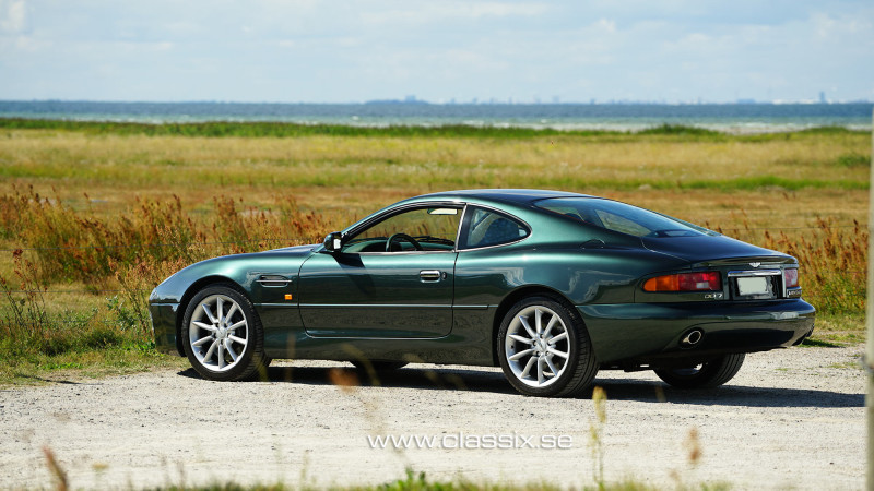 aston-martin-db7