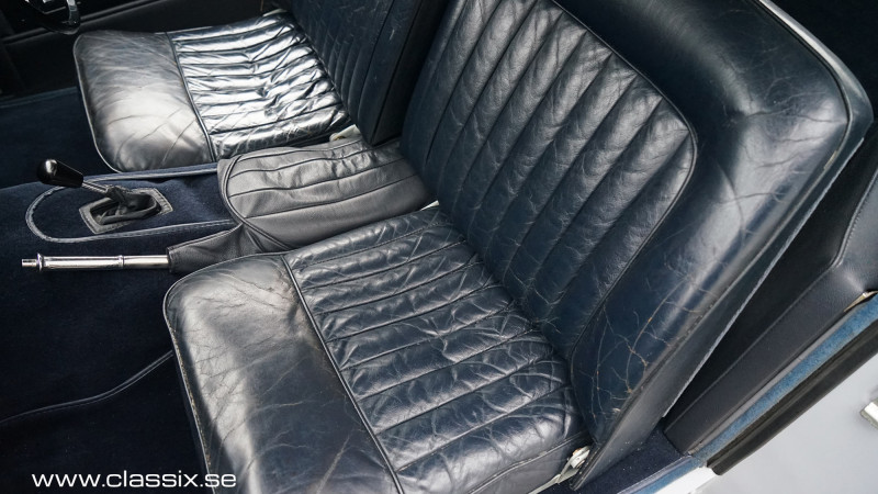 blue-leather-xk150