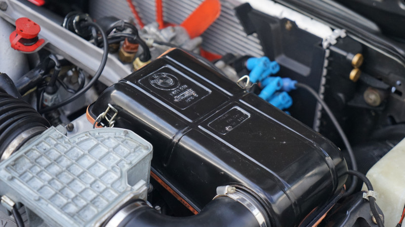 bmw-635-csi-airbox