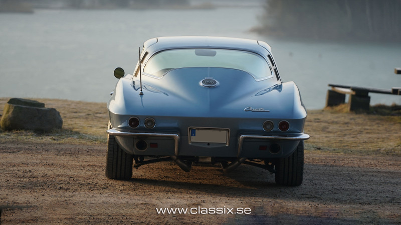 chevrolet-corvette-c2