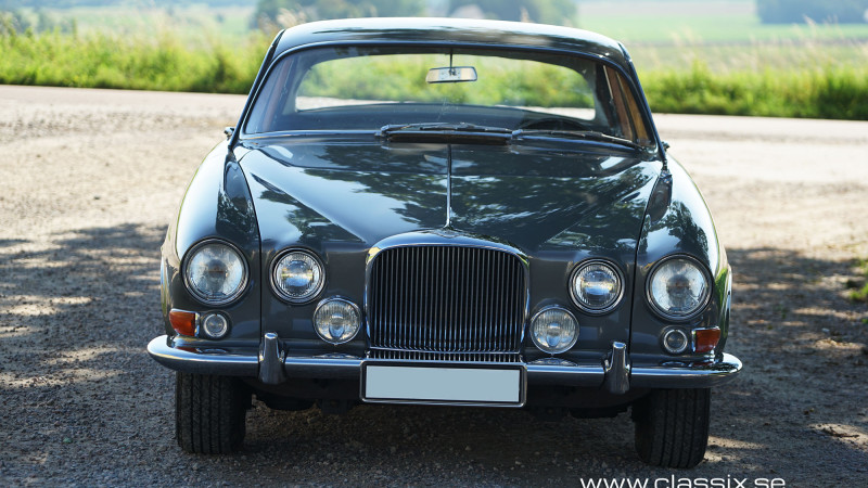 klassisk-jaguar-limousin