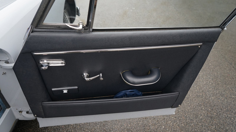 drivers-door-jaguar-xk