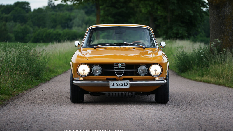 giallio-ocra-alfa-bertone-coupe-for-sale-800x450-4fccf5b5d1be1e6fcb932151137ac35c image giallio-ocra-alfa-bertone-coupe-for-sale