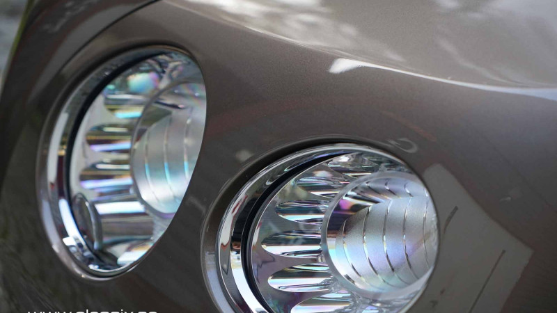 headlights-bentley-gt