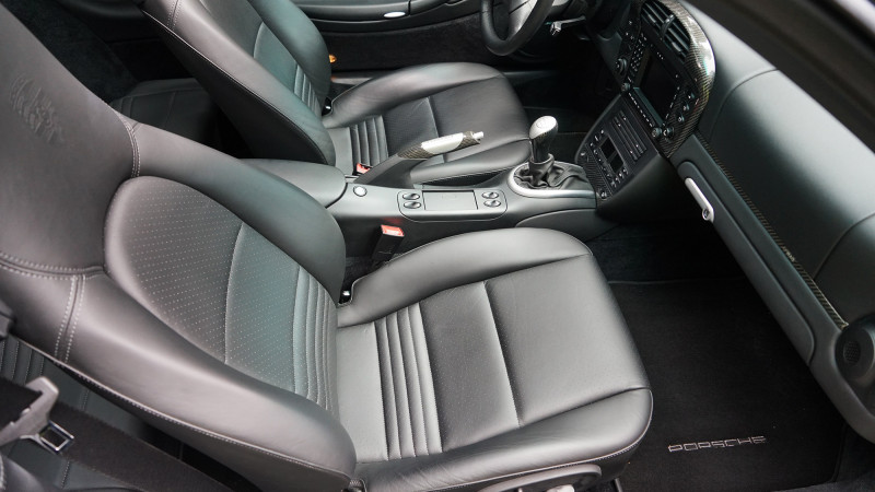 interior-996-turbo-s