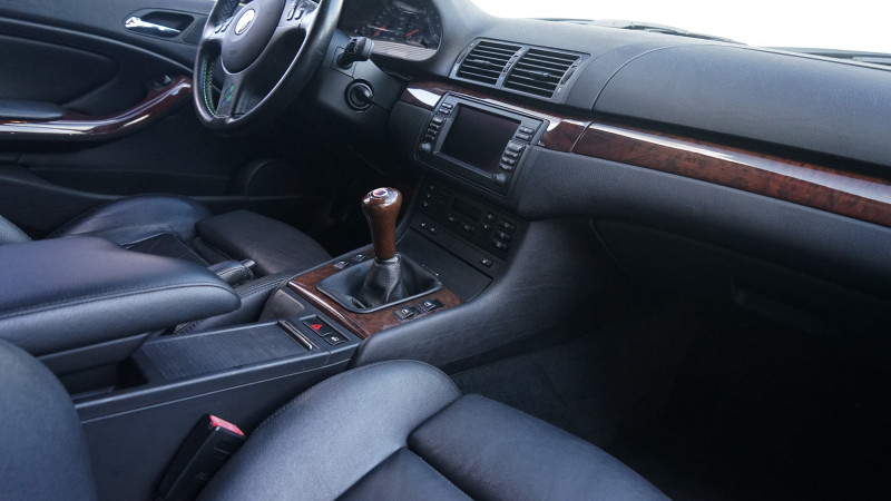 interior-alpina-b3s