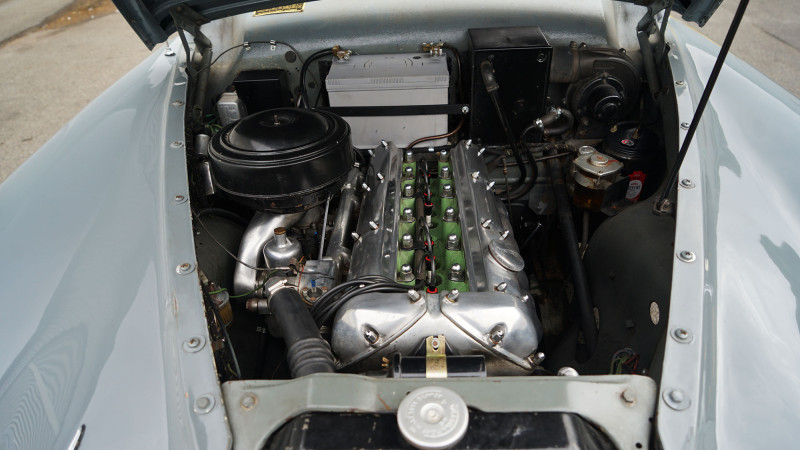 jaguar-3.4-engine