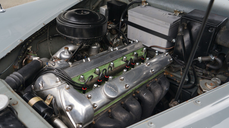 jaguar-mk8-engine
