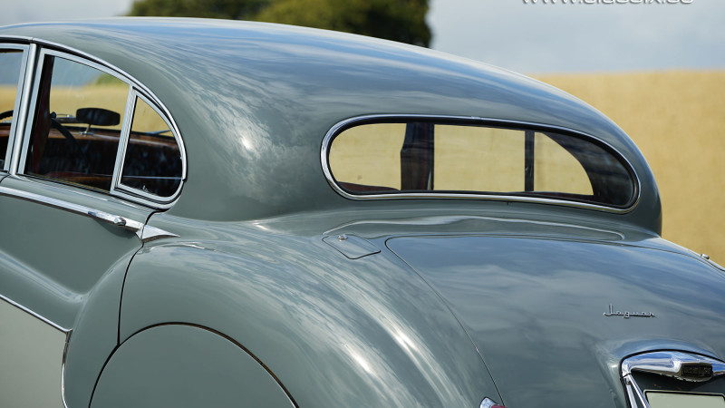 jaguar-mk8-saloon-for-sale