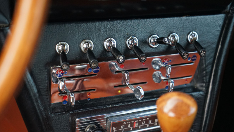 maserati-s1-qp-switches