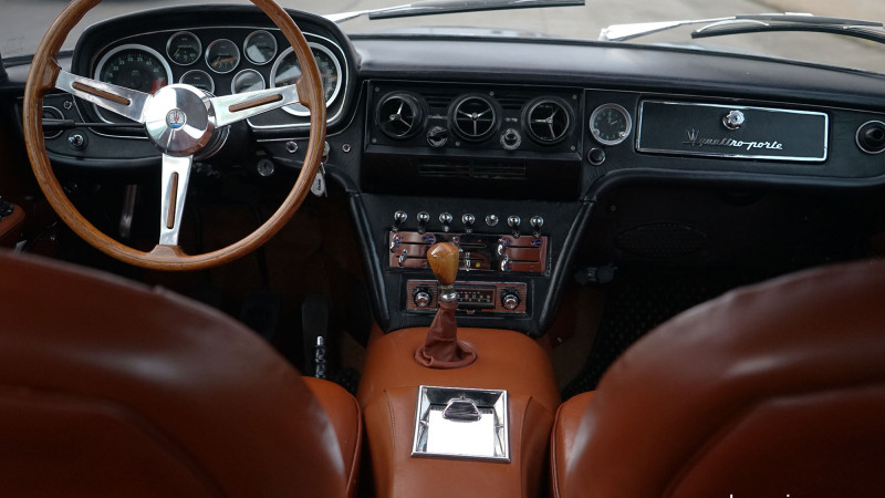 maserati-series-1-quattroporte-dashboard
