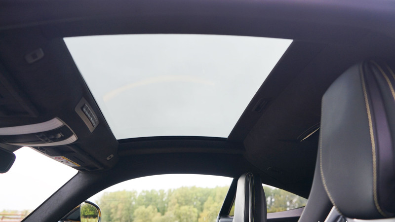 mercedes-amg-gt-panoramic-roof-800x450-6ec317ffff5564cf725946508434e7b9 image mercedes-amg-gt-panoramic-roof