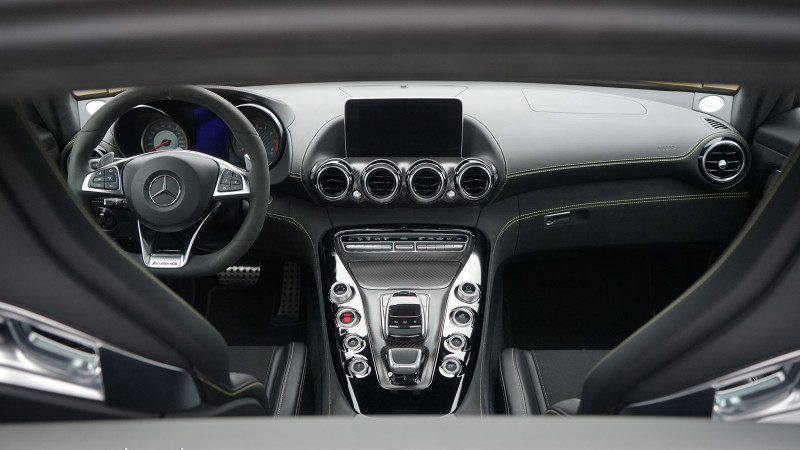 mercedes-amg-gt-s-dashboard-800x450-f2d4a68281761d5d711d956e76d158a2 image mercedes-amg-gt-s-dashboard