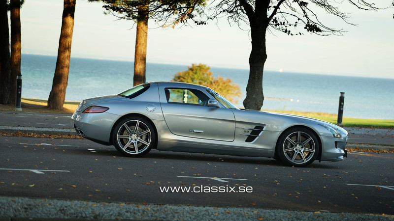 mercedes-sls-amg-coupe