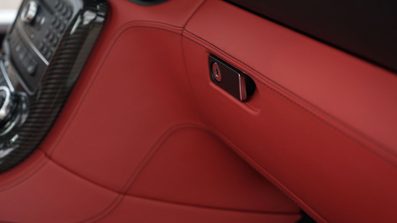 mercedes-sls-dashboard