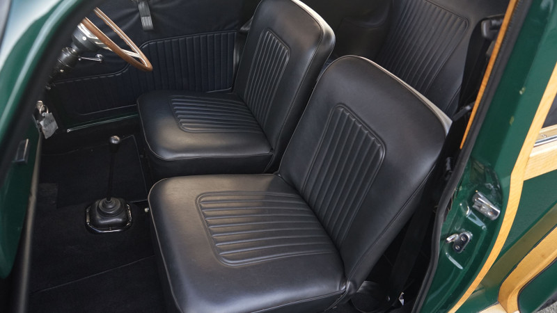 morris-traveller-seats