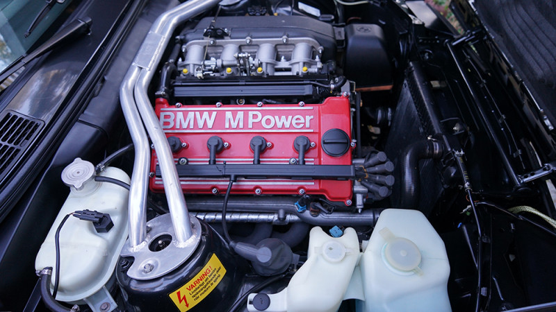 motor-bmw-m3