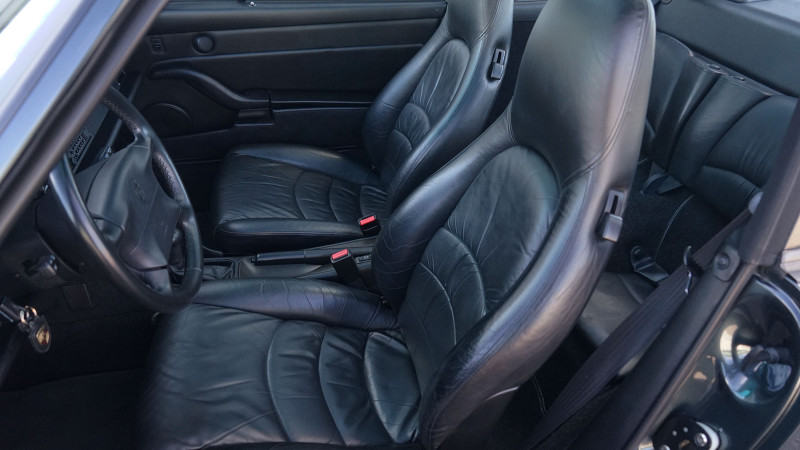 porsche-993-black-ruffle-leather-800x450-a2c2a3be941c789111567f163791b18b image porsche-993-black-ruffle-leather