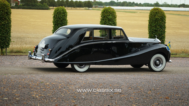 silver-wraith-hooper-limousine-800x450-81d8829e36195ffbe1b43d9c364aa35a image silver-wraith-hooper-limousine