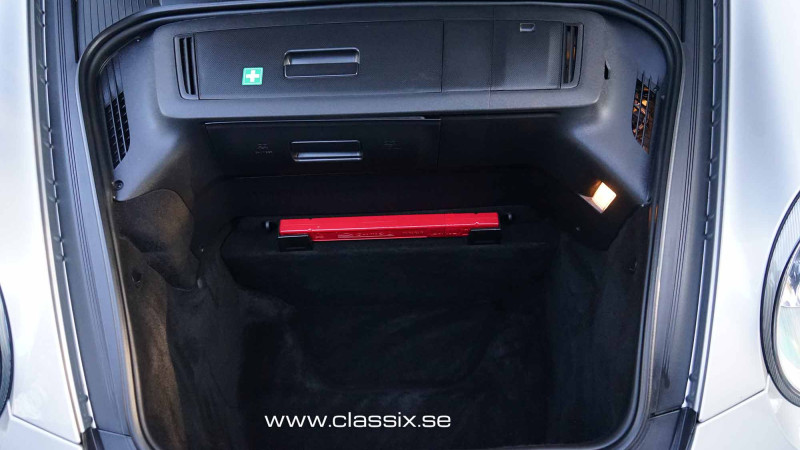 trunk-porsche-997-carrera