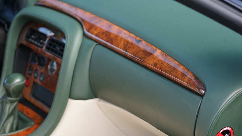 wood-aston-martin