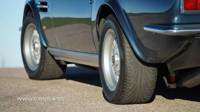 aston-vantage-wheels