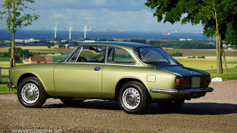 giulia-1750-gt-for-sale-800x450-4736641d27624991a06384d7ada486b2 image giulia-1750-gt-for-sale