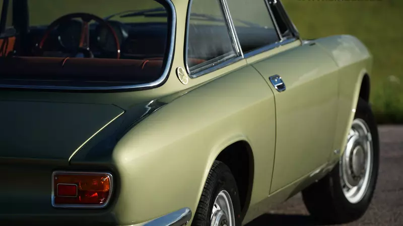 olive-green-alfa-classic-800x450-c07bb5955be6089edb4d986c3354b365 image olive-green-alfa-classic